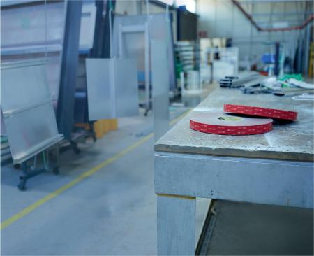 Preview: 3M™ VHB™ Klebeband GPH-060GF, Grau, 25 mm x 33 m, 0.6 mm Preview: 3M™ VHB™ Klebeband GPH-060GF, Grau, 25 mm x 33 m, 0.6 mm