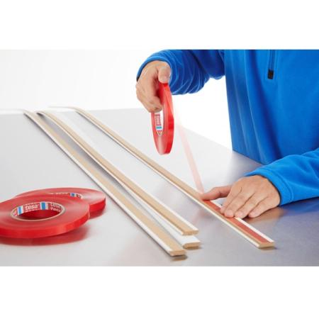 Preview: tesafix® 4965 Original Next Gen, 50m x 15mm, transparent Preview: tesafix® 4965 Original Next Gen, 50m x 15mm, transparent